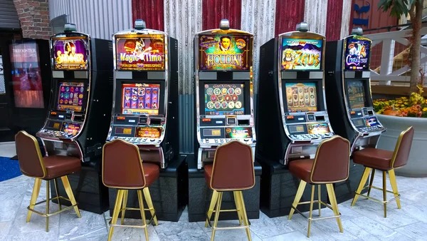 Fortune Mouse game screen on asiabet118 login showing climbing mouse and multiplier counter